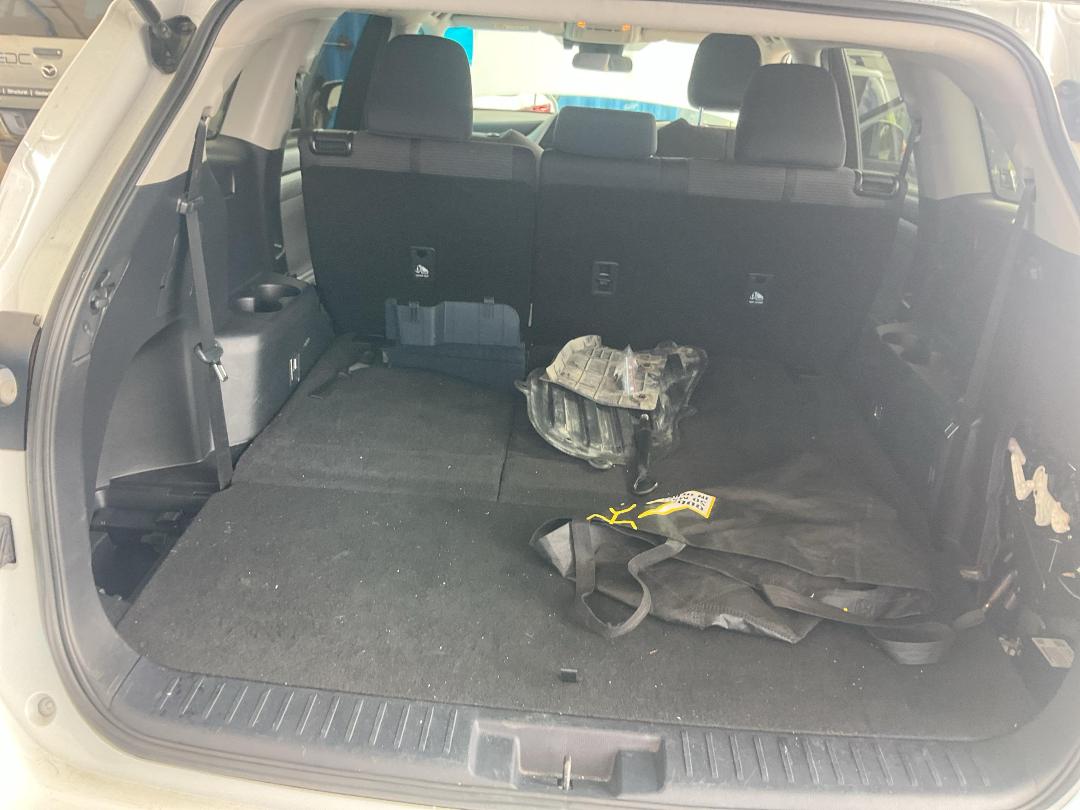 Photo '24' of Toyota Highlander GXL