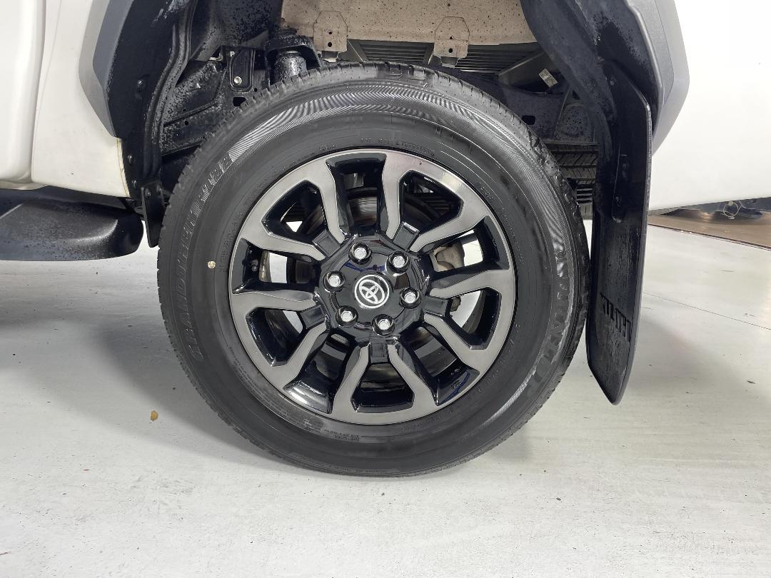 Photo '11' of Toyota Hilux Photo '11' of Toyota Hilux