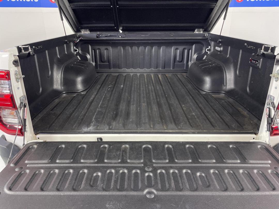 Photo '14' of Toyota Hilux Photo '14' of Toyota Hilux