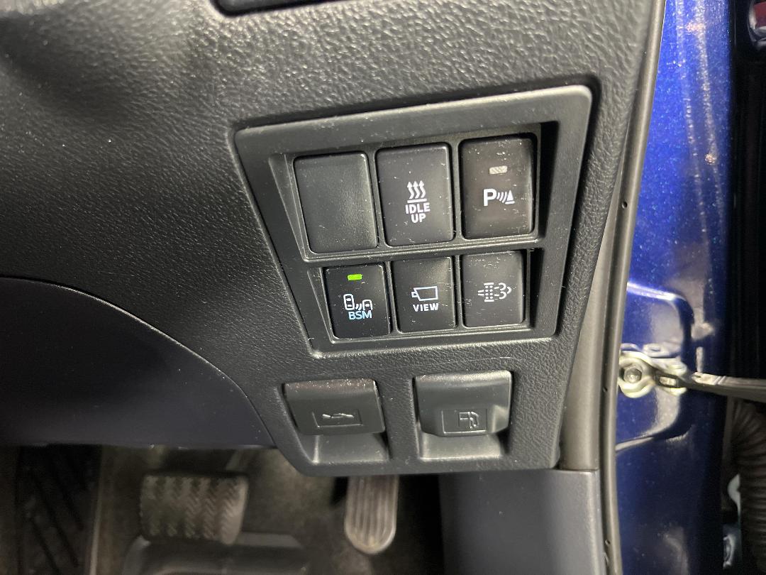 Photo '26' of Toyota Hilux