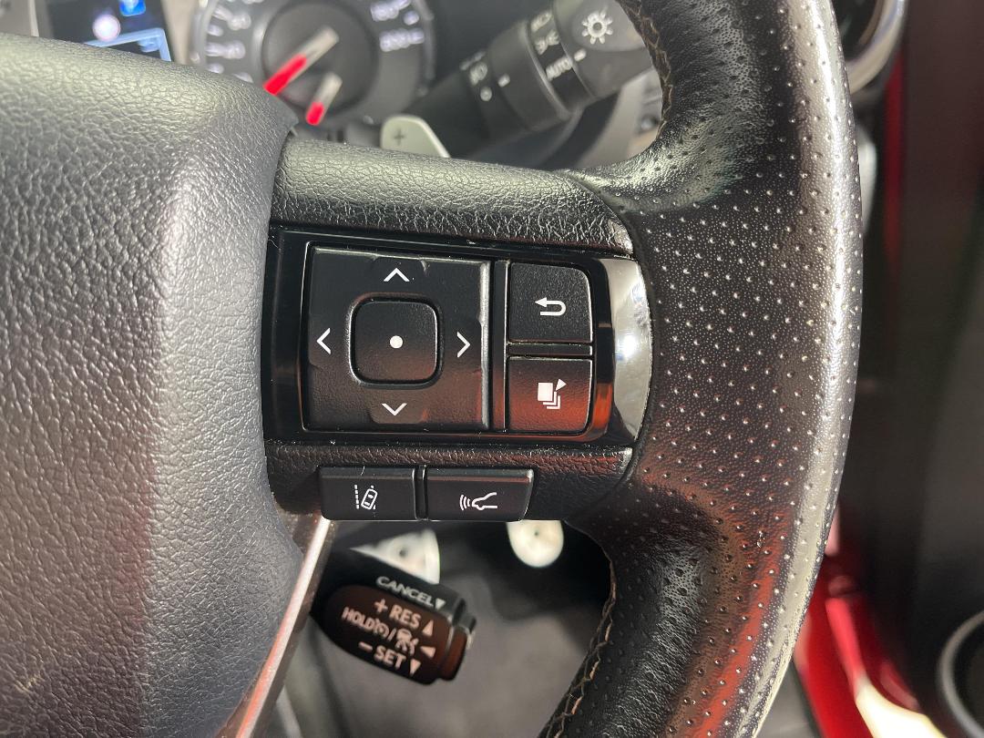 Photo '25' of Toyota Hilux