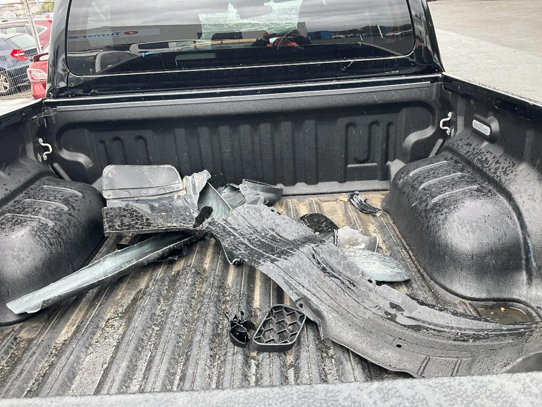 Photo '6' of Toyota Hilux SR5 TD DC