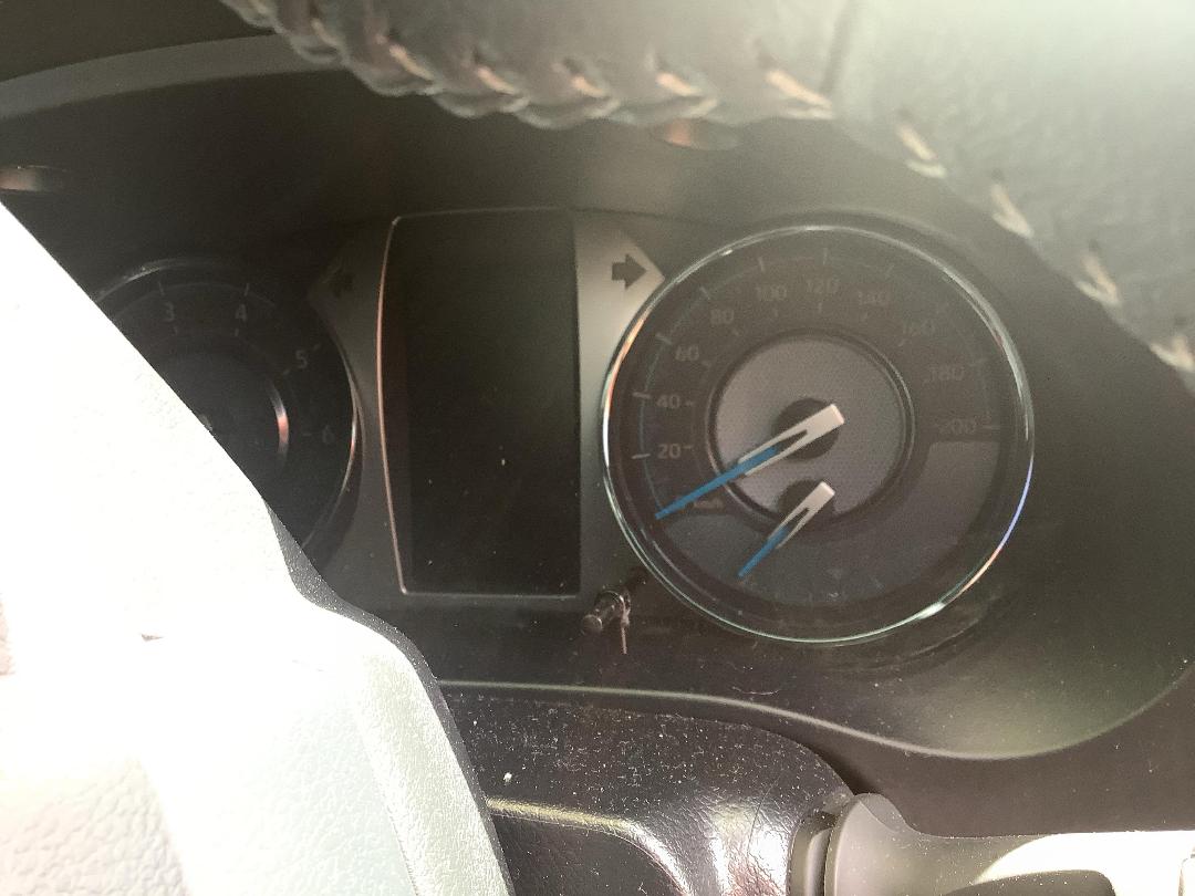 Photo '23' of Toyota Hilux SR5 Cruiser TD DC