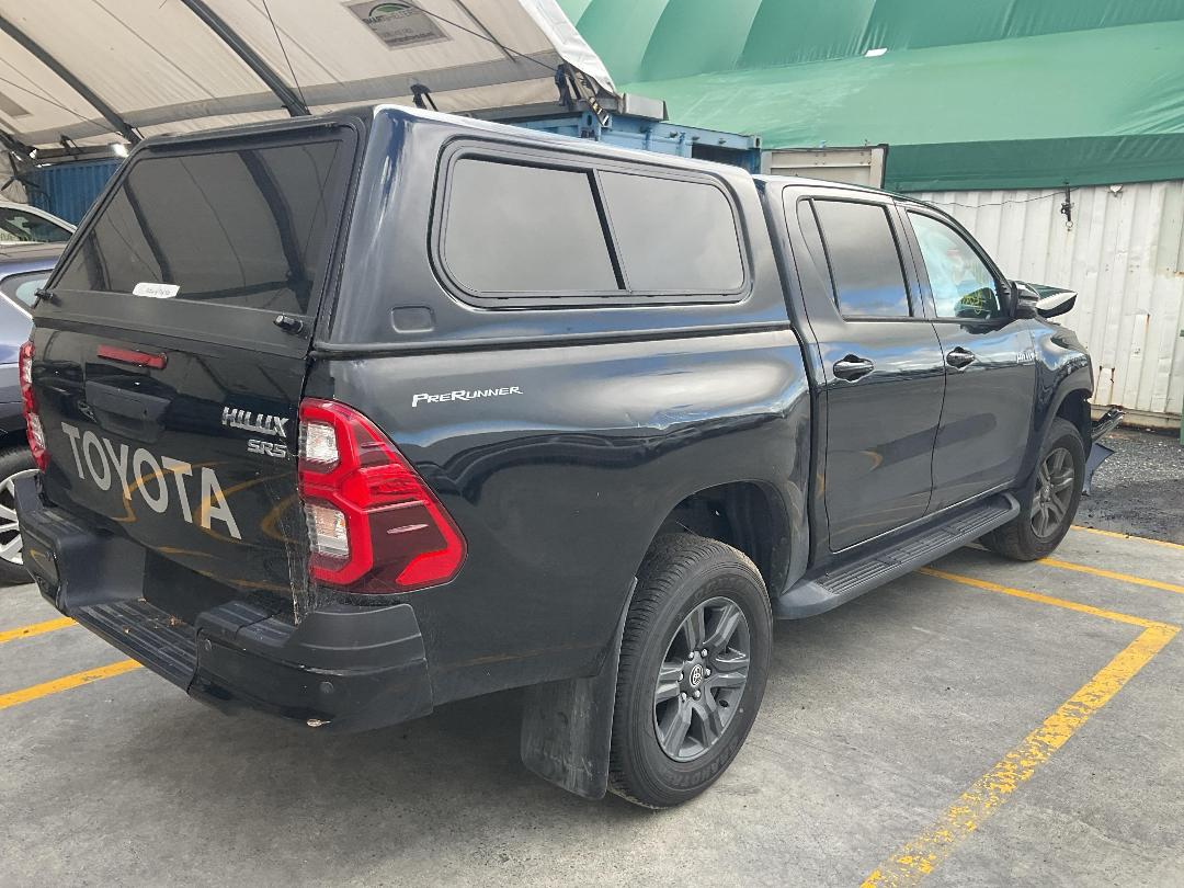 Photo '6' of Toyota Hilux SR5 TD DC Photo '6' of Toyota Hilux SR5 TD DC