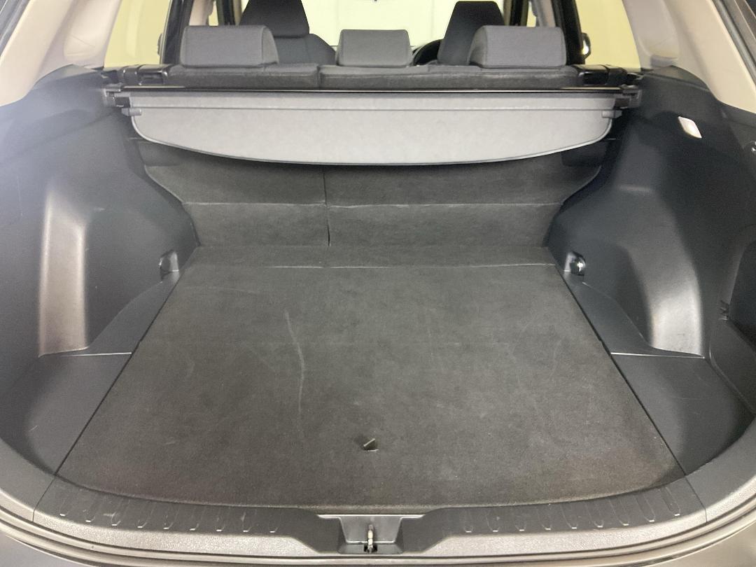 Photo '14' of Toyota Rav4