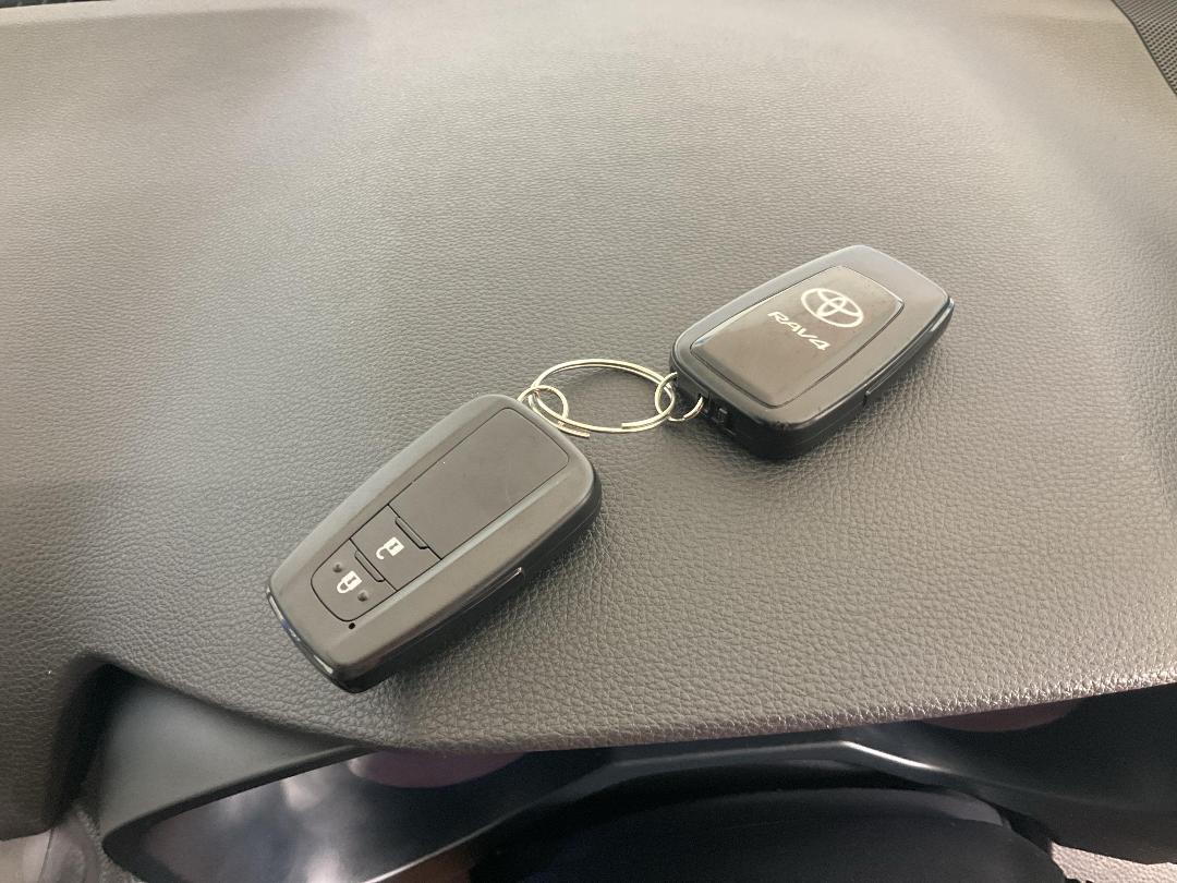 Photo '22' of Toyota Rav4