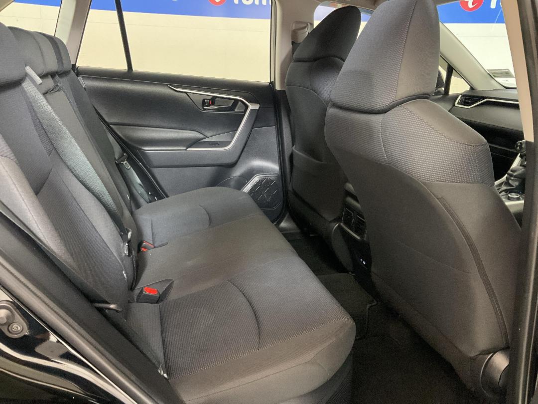 Photo '20' of Toyota Rav4