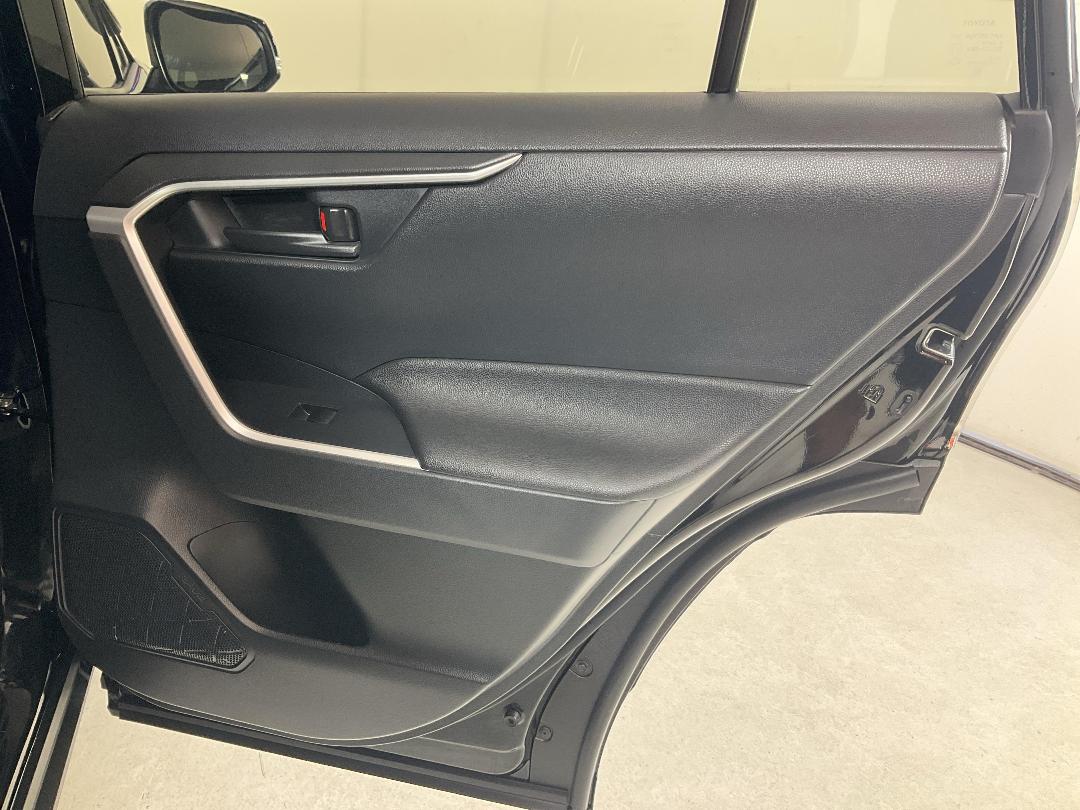 Photo '19' of Toyota Rav4