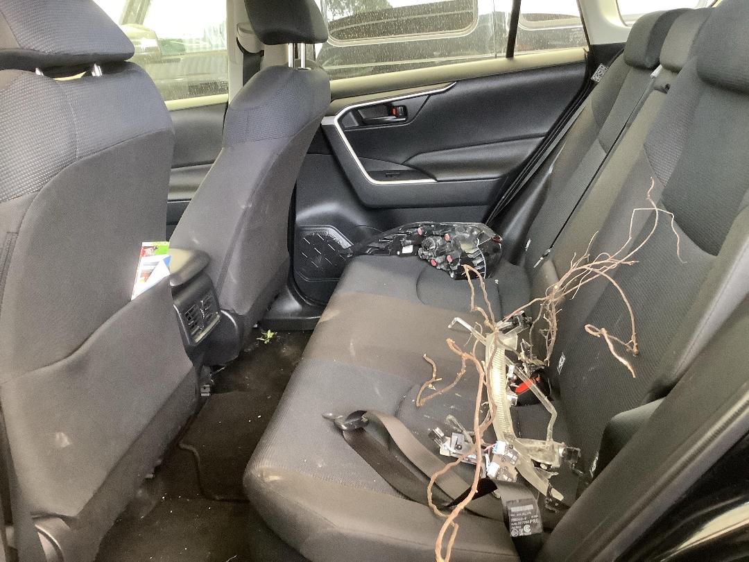 Photo '12' of Toyota Rav4 GX