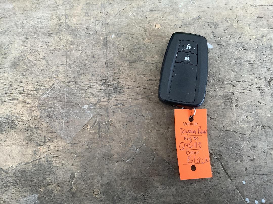 Photo '21' of Toyota Rav4 GX