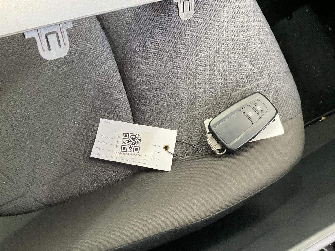 Photo '13' of Toyota Rav4 GXL