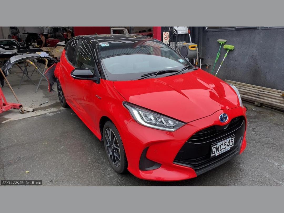 Photo '2' of Toyota Yaris ZR Photo '2' of Toyota Yaris ZR