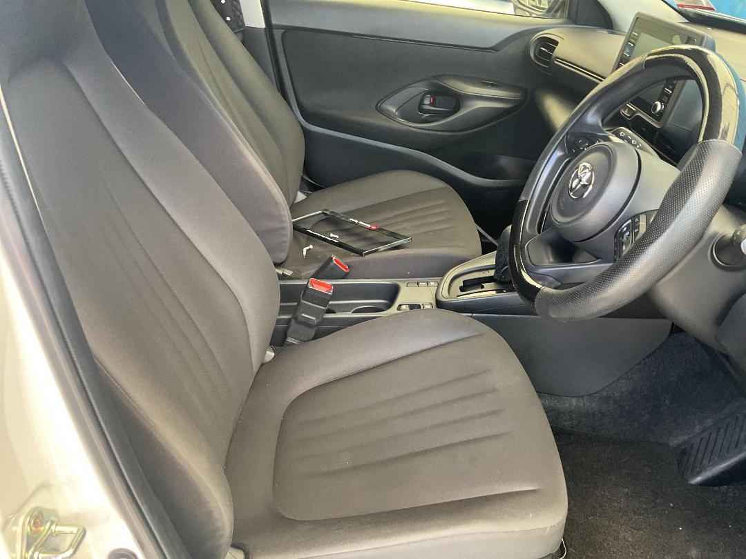 Photo '9' of Toyota Yaris Cross