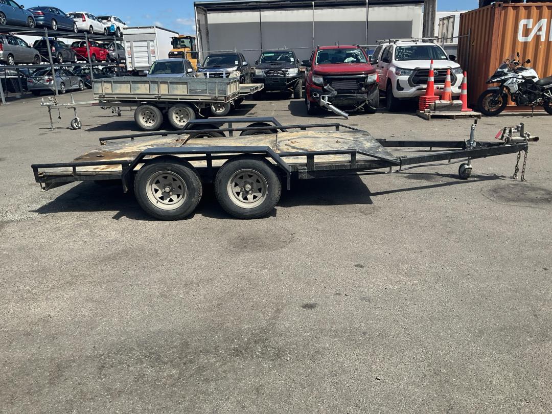 Photo '3' of Trailer Domestic Flat Deck - Tandem Photo '3' of Trailer Domestic Flat Deck - Tandem