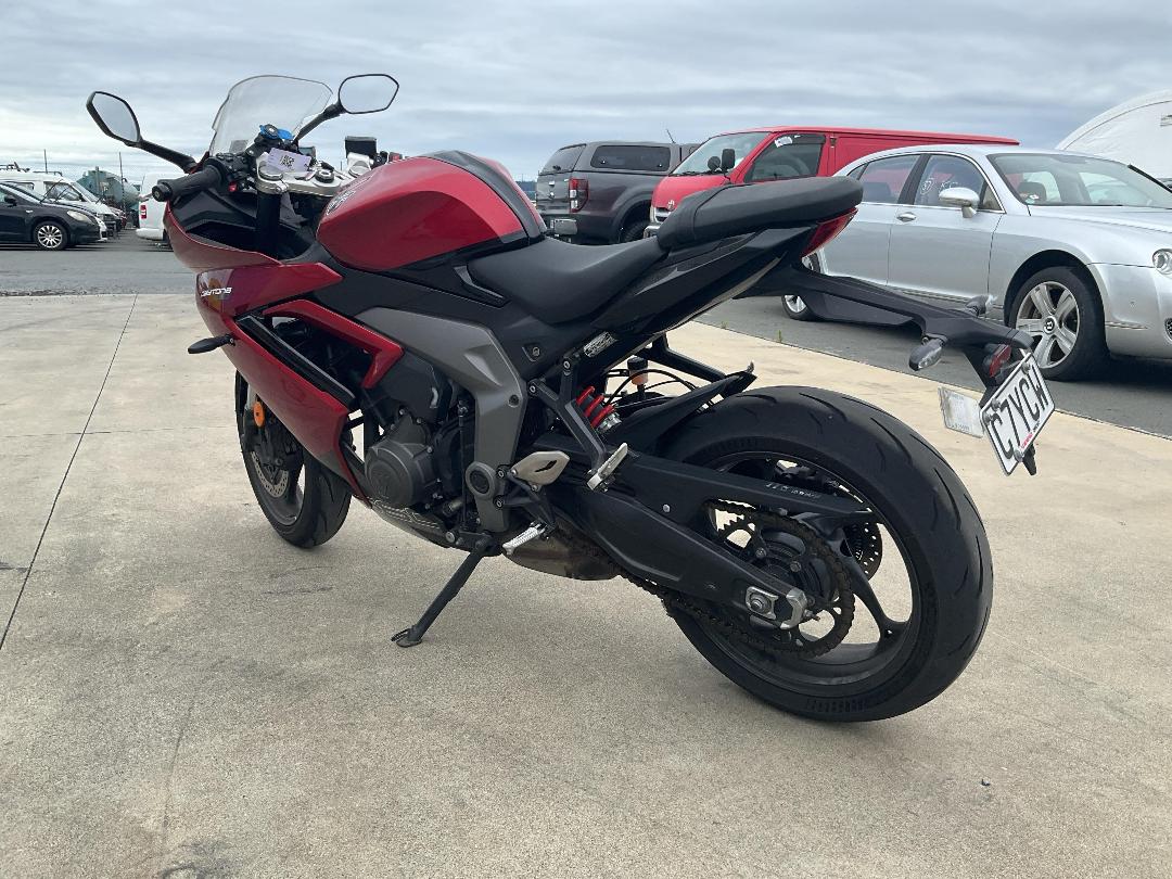 Photo '6' of Triumph DAYTONA 660 LAMS LJ2