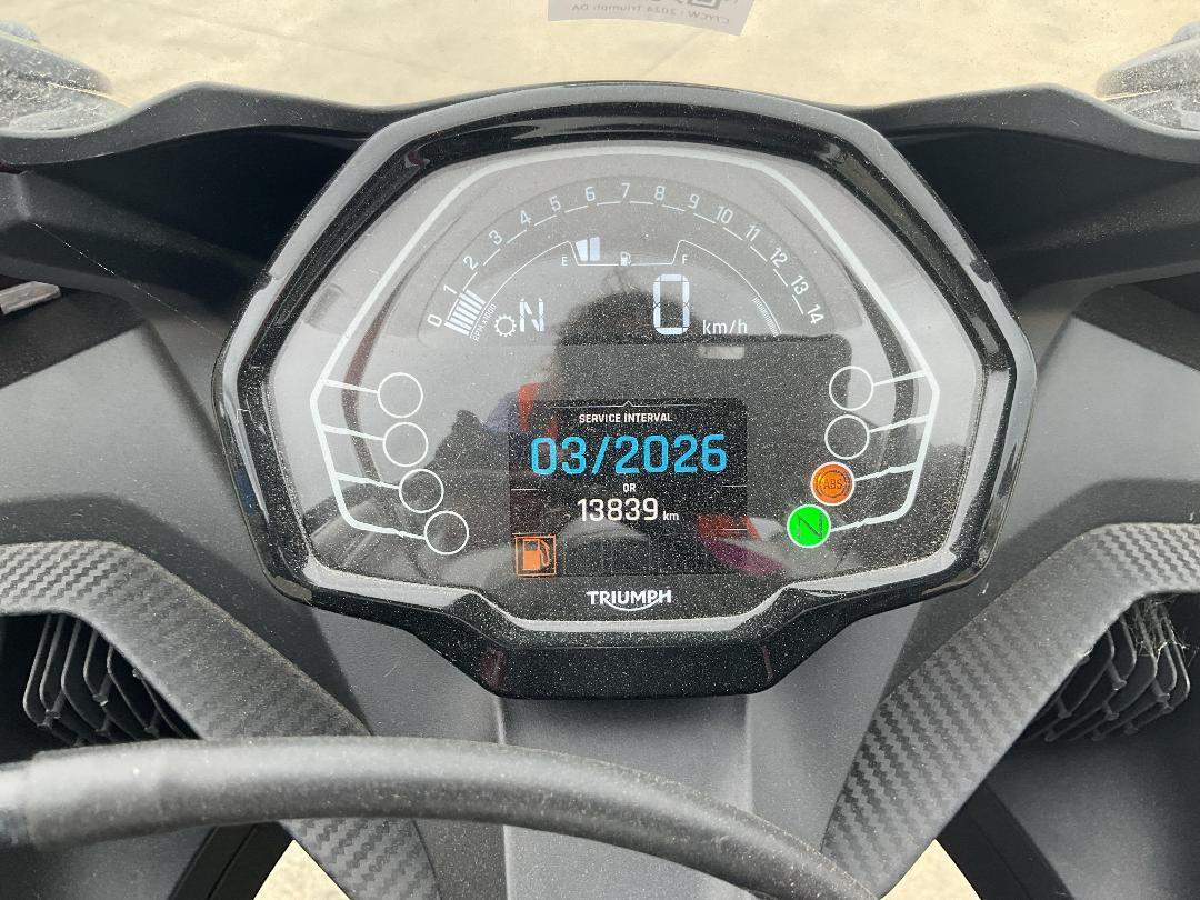 Photo '11' of Triumph DAYTONA 660 LAMS LJ2