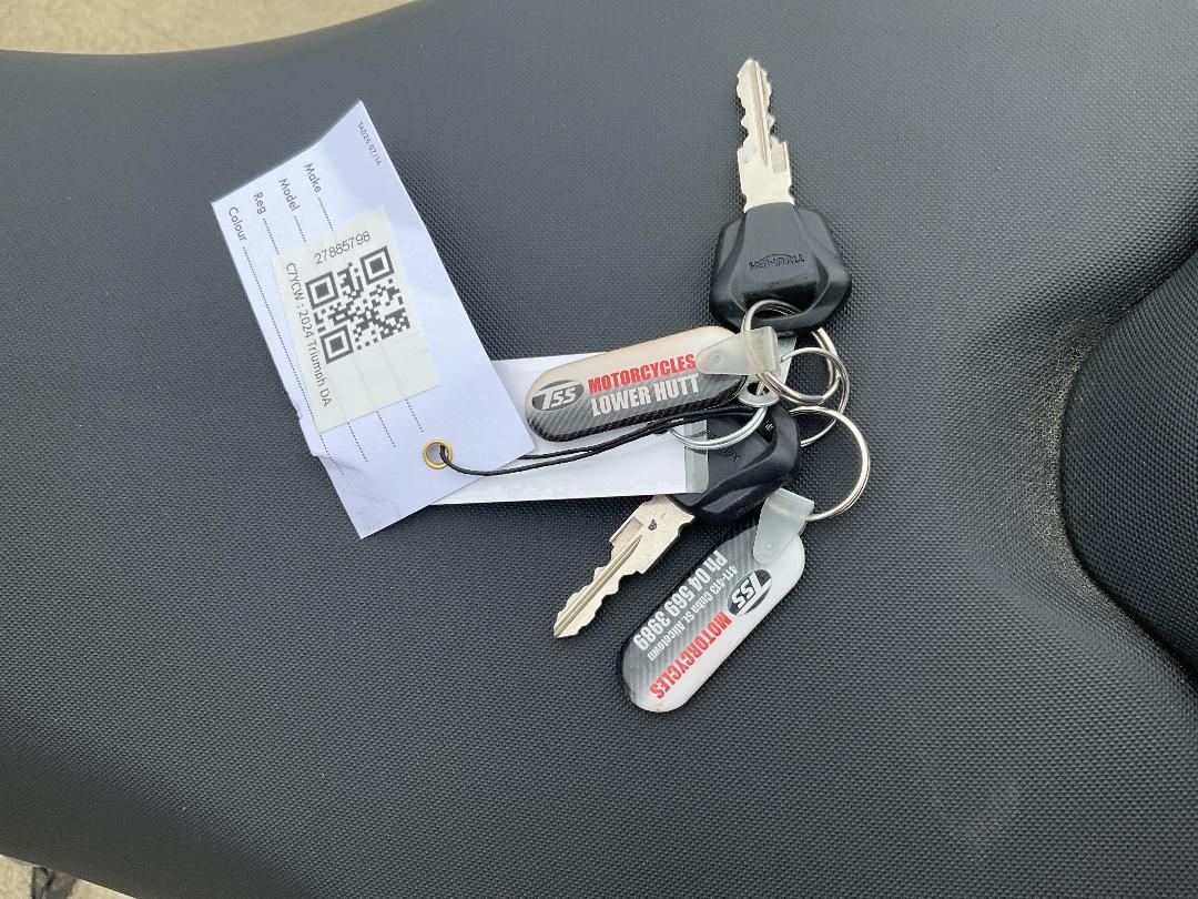 Photo '13' of Triumph DAYTONA 660 LAMS LJ2