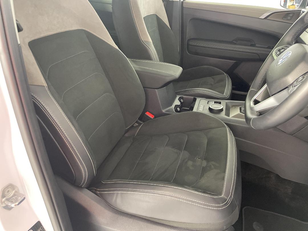 Photo '16' of Volkswagen Amarok