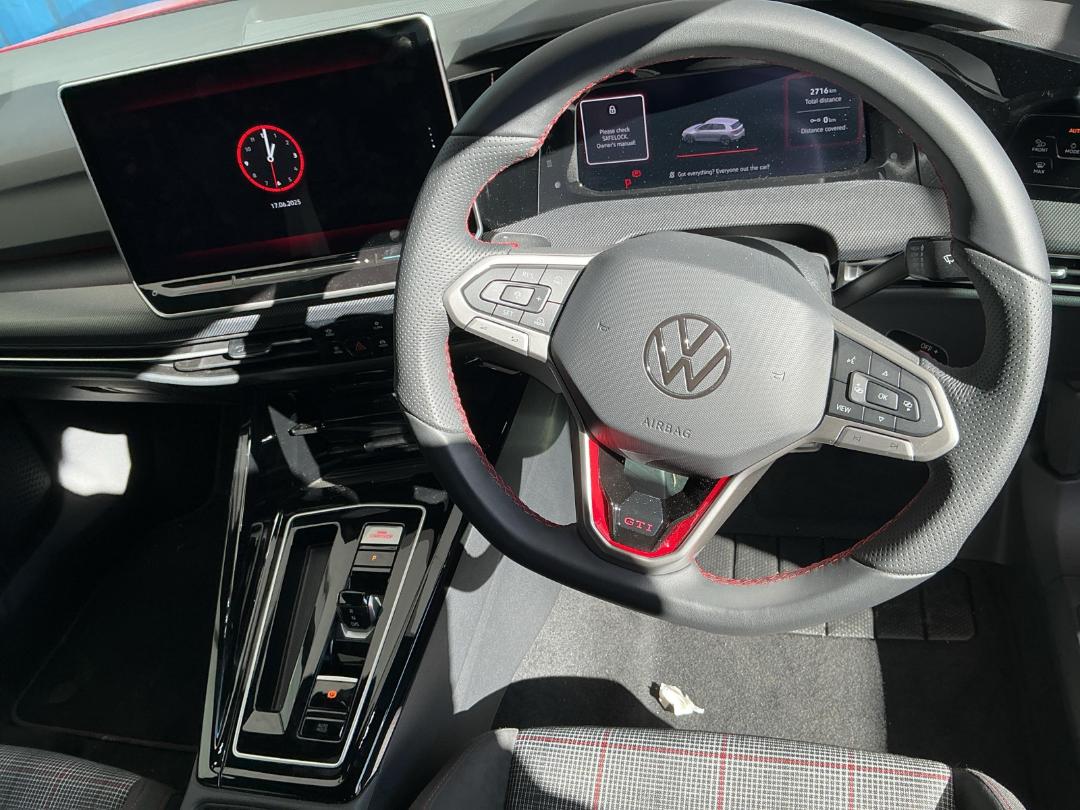 Photo '17' of Volkswagen Golf GTI