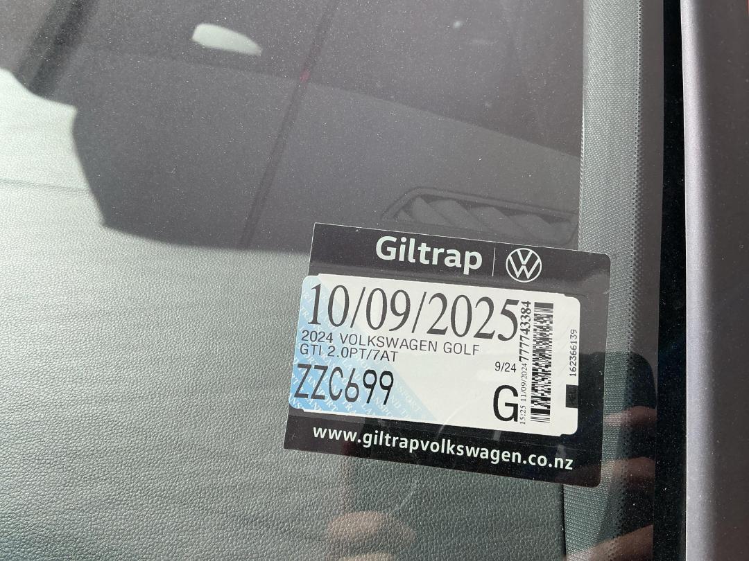 Photo '22' of Volkswagen Golf GTI