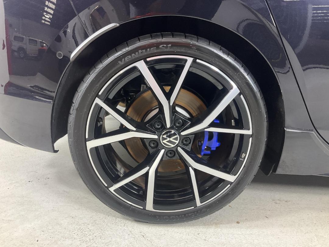 Photo '12' of Volkswagen Golf Photo '12' of Volkswagen Golf