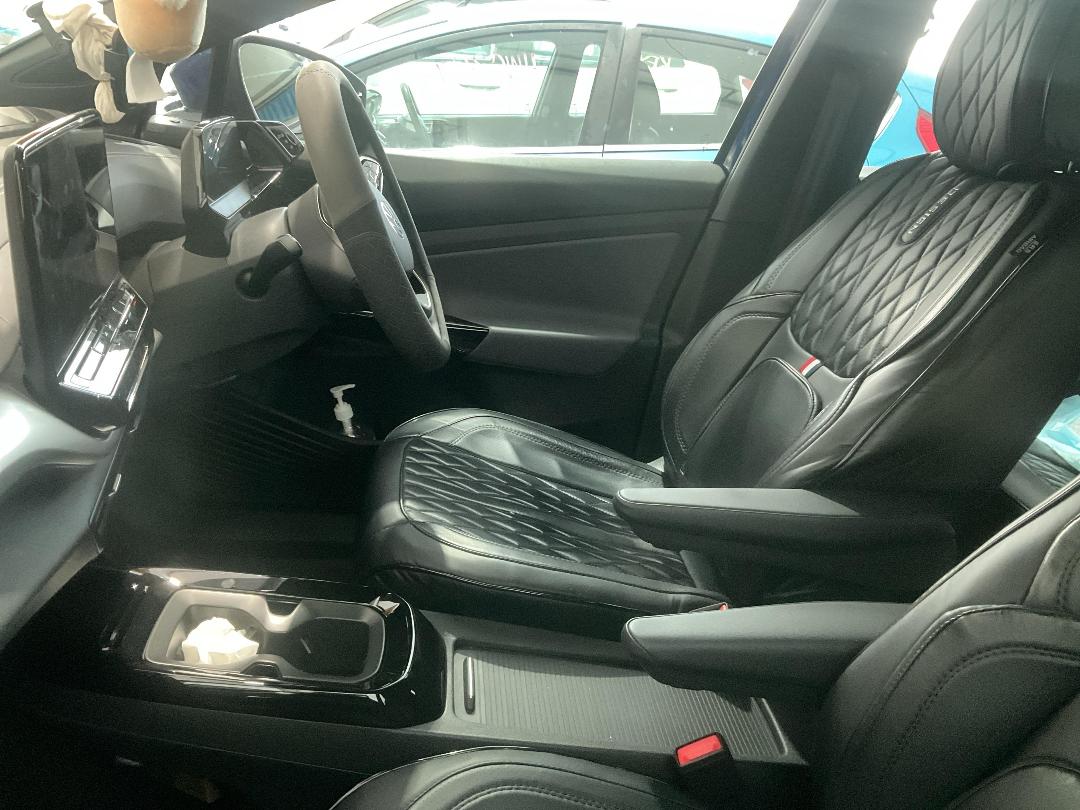 Photo '14' of Volkswagen ID.5 PRO 2WD Photo '14' of Volkswagen ID.5 PRO 2WD