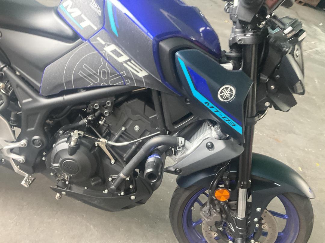 Photo '23' of Yamaha MT03LA P