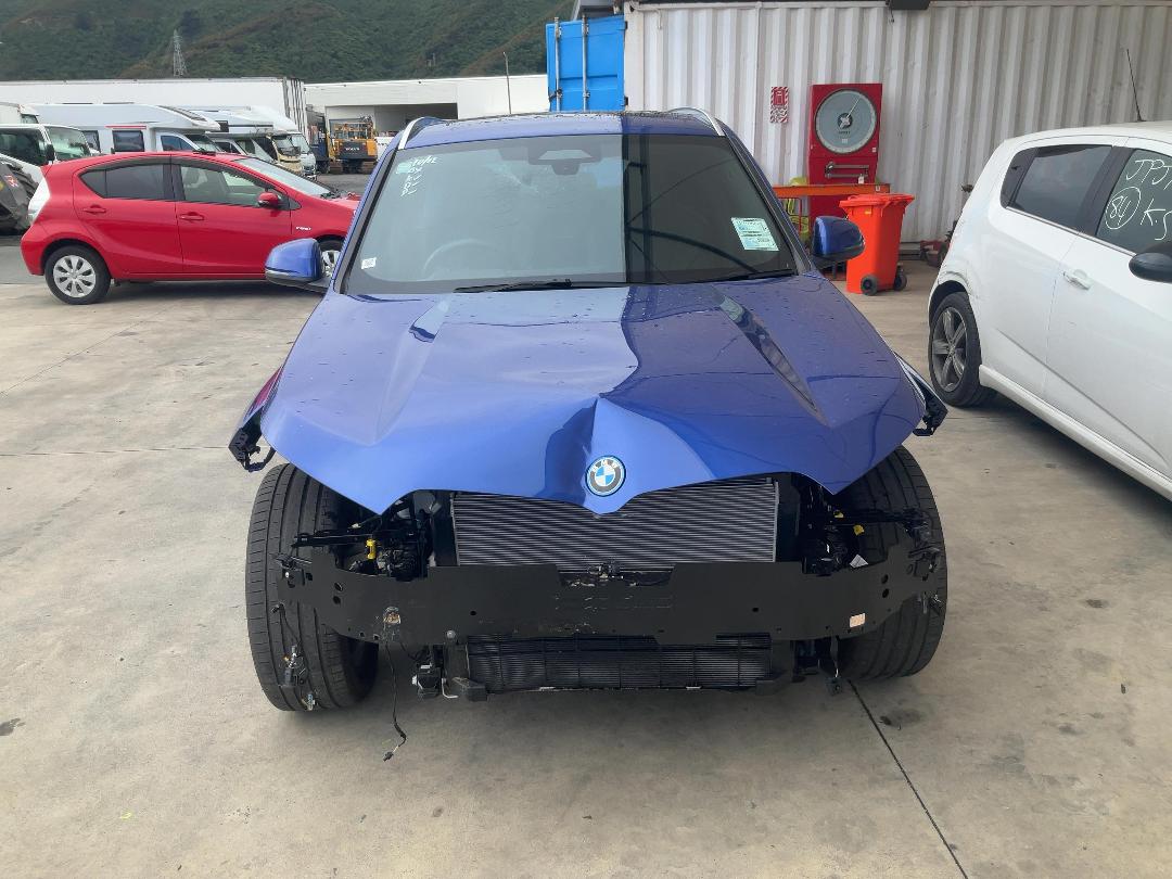 Photo '3' of BMW X1 IX1 Xdrive30