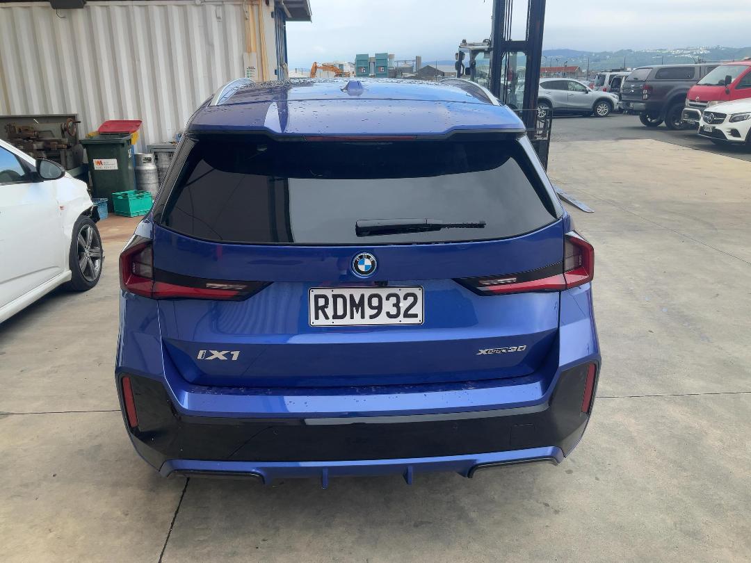 Photo '6' of BMW X1 IX1 Xdrive30