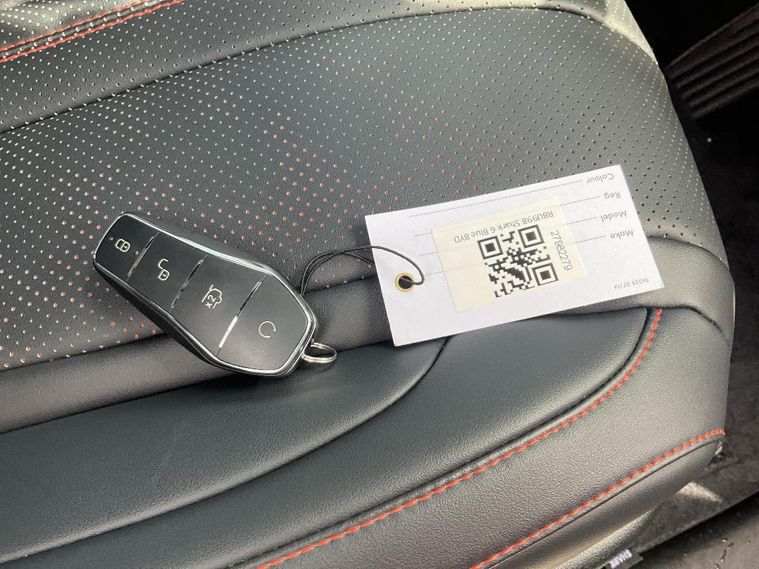 Photo '14' of BYD Shark 6 Premium 1.5T Phev AW