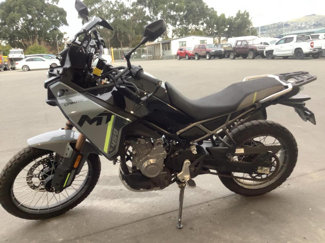 Photo '2' of Cfmoto MT450