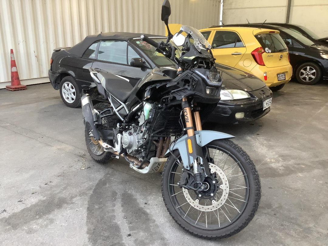 Photo '7' of Cfmoto MT450