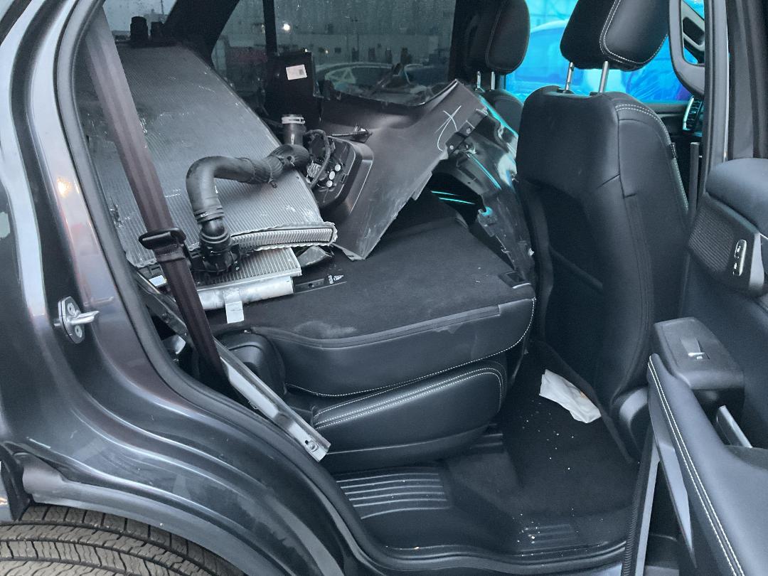 Photo '16' of Ford Everest Platinum Photo '16' of Ford Everest Platinum