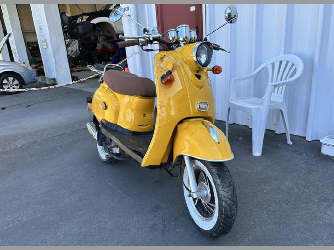 Photo '2' of Forza Capri LX