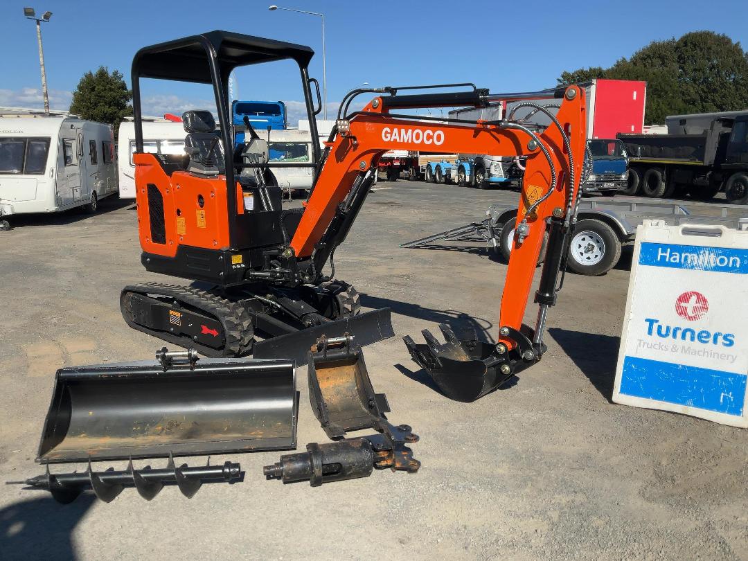Photo '5' of Gamoco GM-T3000 Excavator Photo '5' of Gamoco GM-T3000 Excavator