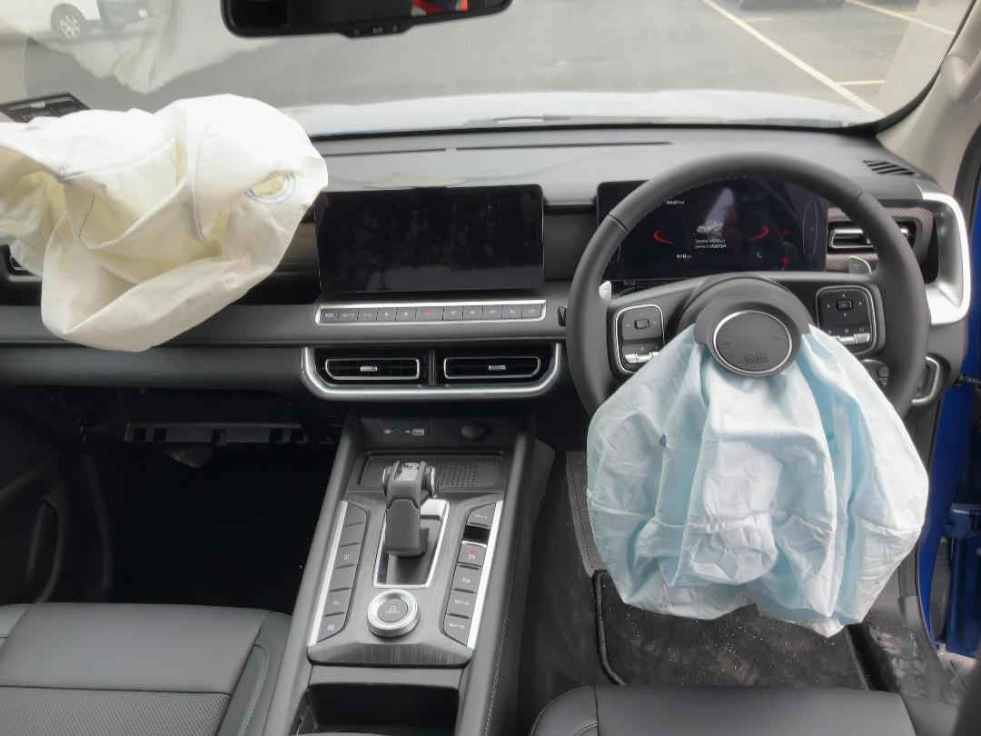 Photo '18' of GWM Cannon Ultra 4X4 Photo '18' of GWM Cannon Ultra 4X4