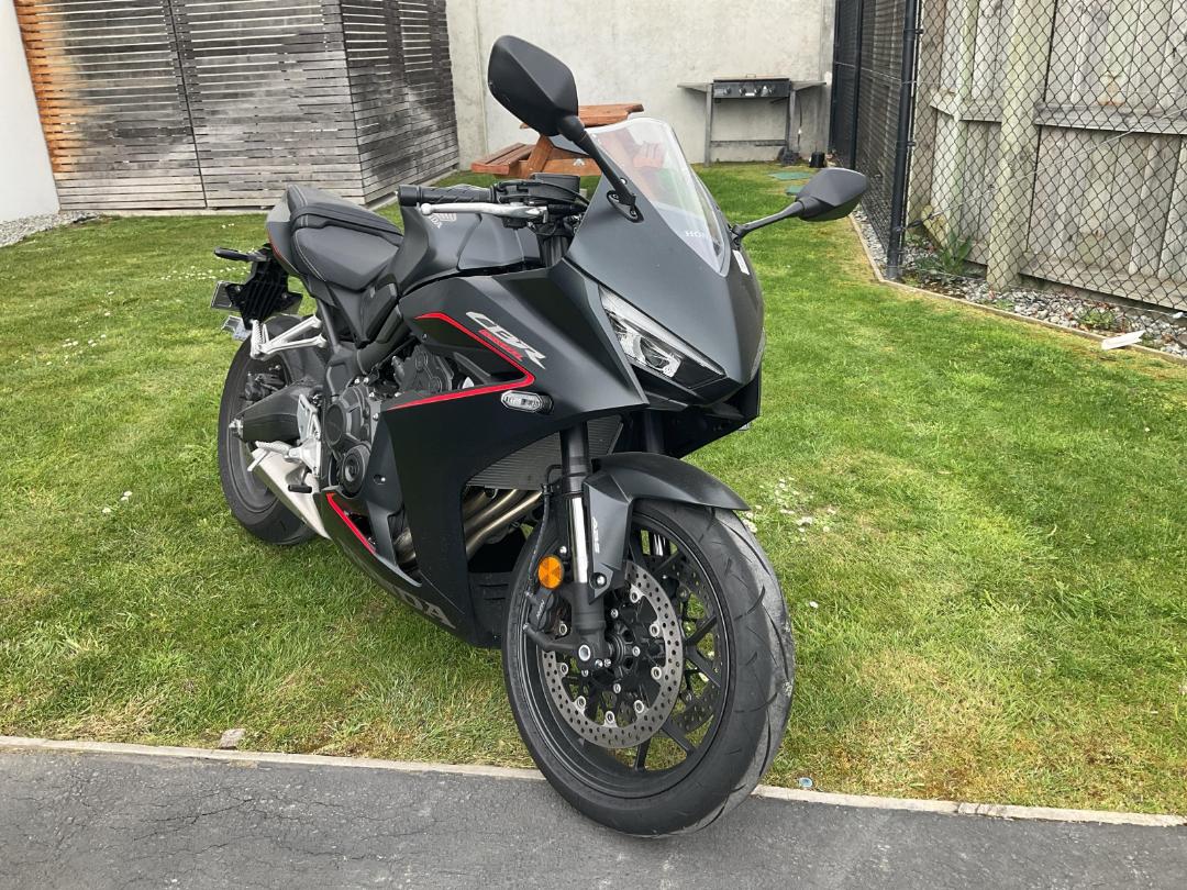 Photo '4' of Honda CBR 650