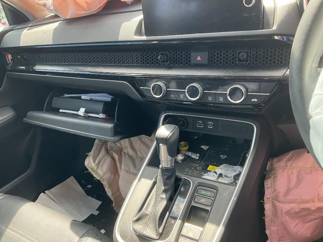 Photo '10' of Honda CRV Sport AWD