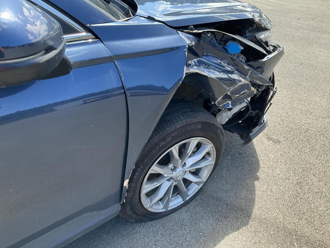 Photo '5' of Honda CRV Sport AWD