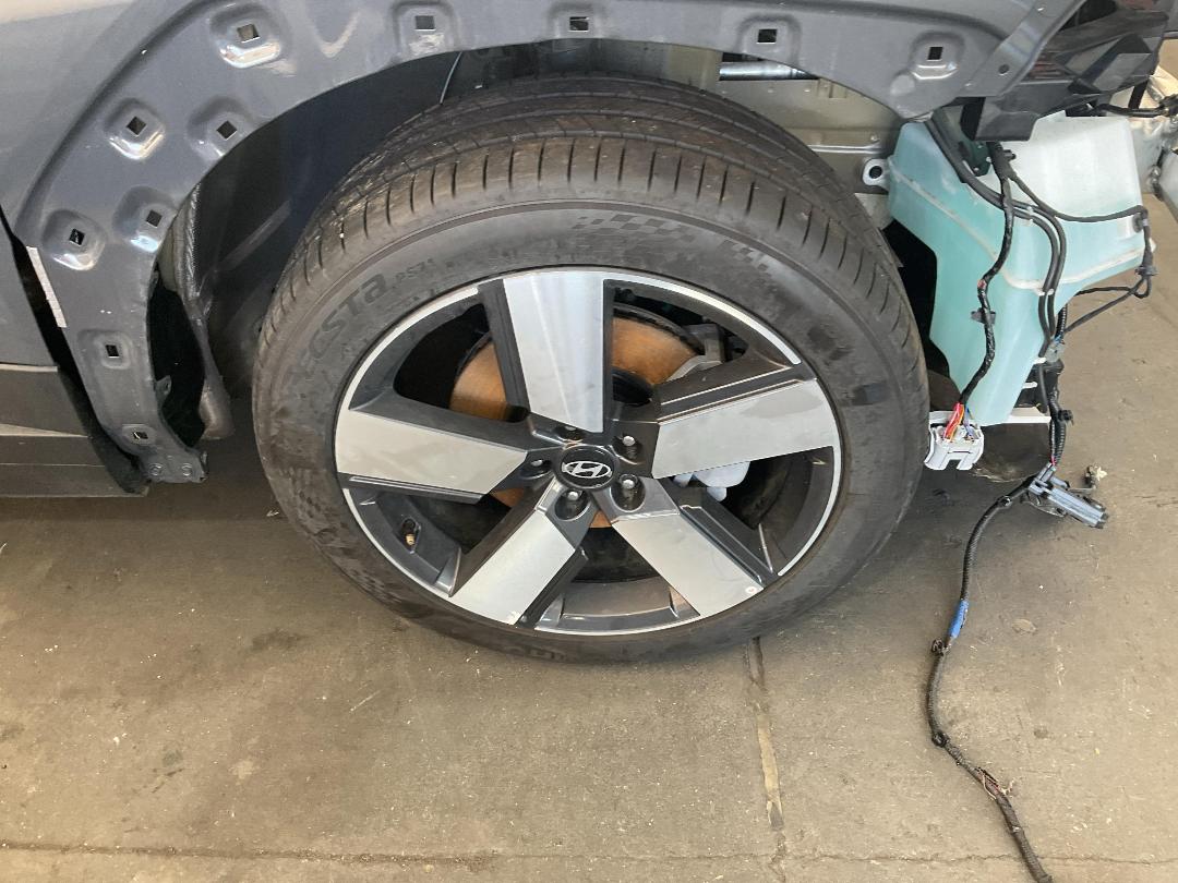 Photo '2' of Hyundai Santa FE Active 1.6T Hybrid