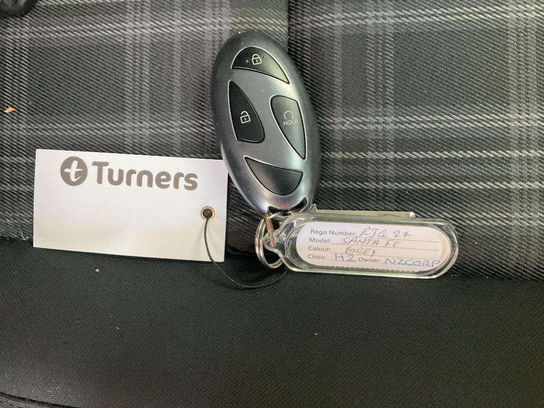 Photo '24' of Hyundai Santa FE Active 1.6T Hybrid