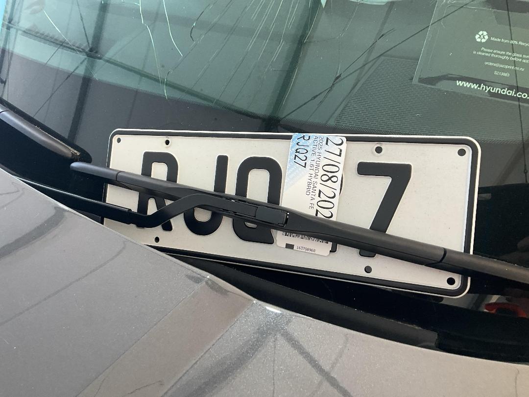 Photo '28' of Hyundai Santa FE Active 1.6T Hybrid