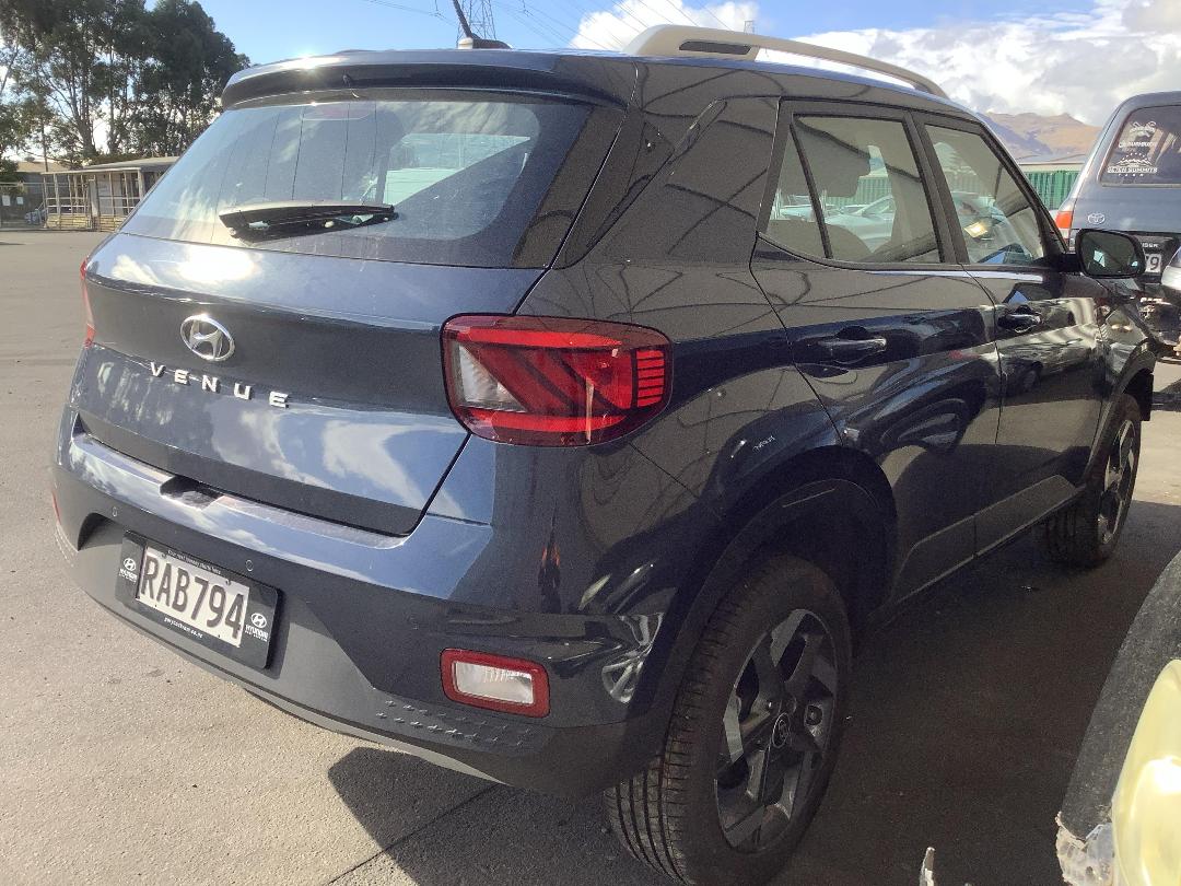 Photo '5' of Hyundai Venue Photo '5' of Hyundai Venue