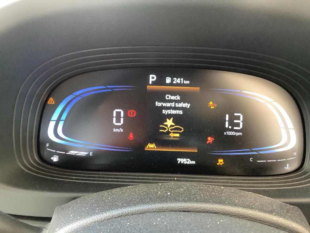 Photo '14' of Hyundai Venue Photo '14' of Hyundai Venue