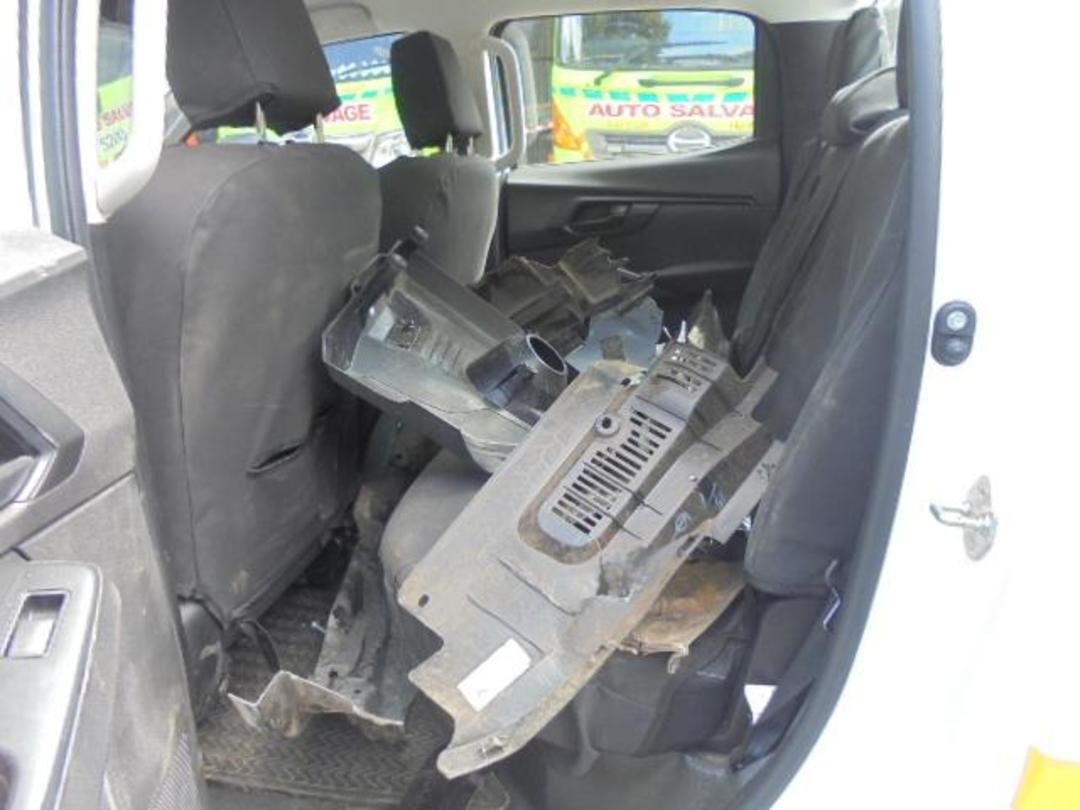 Photo '14' of Isuzu D-MAX LX Double CAB 4WD F/