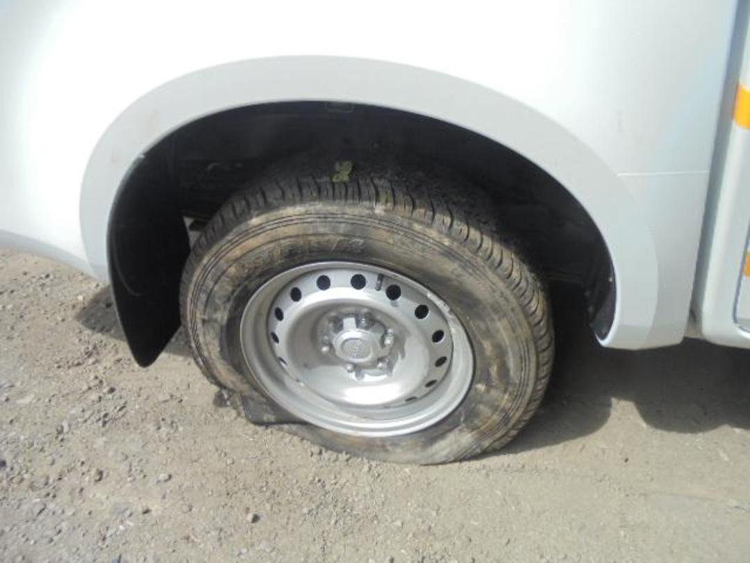 Photo '11' of Isuzu D-MAX LX Double CAB 4WD F/