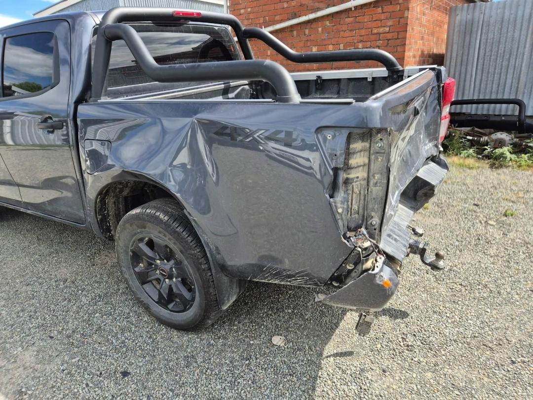 Photo '11' of Isuzu D-MAX LX Double CAB 4WD F/