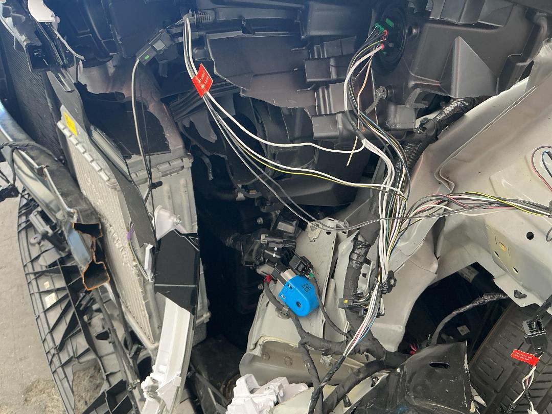 Photo '26' of KIA Carnival Premium