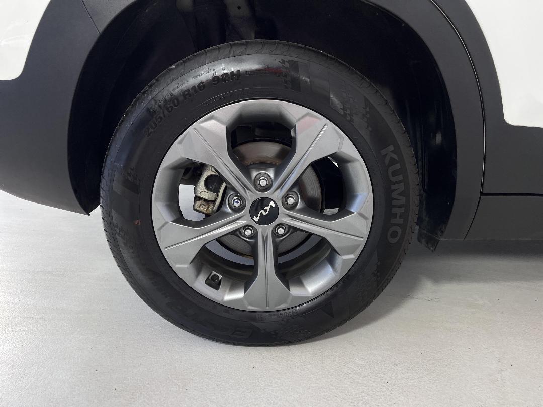 Photo '12' of KIA Seltos