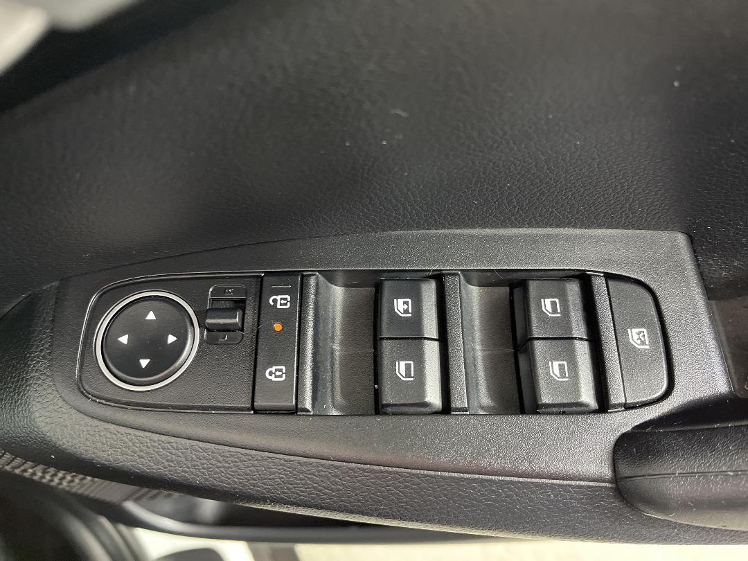 Photo '23' of KIA Seltos